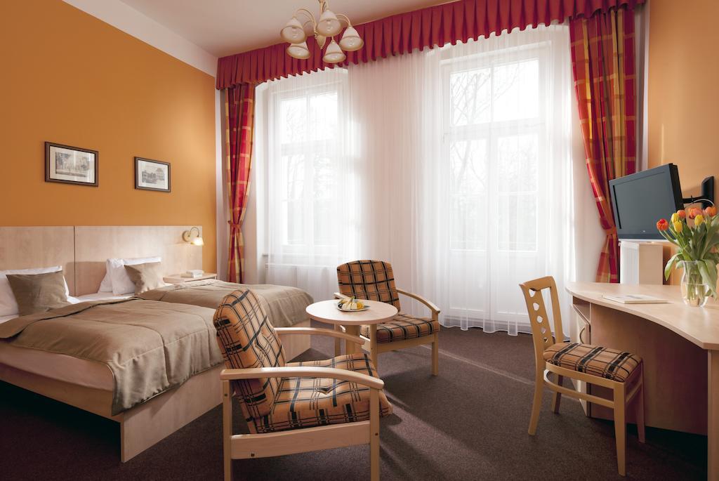 Hotel Metropol Františkovy Lázně Pokój zdjęcie