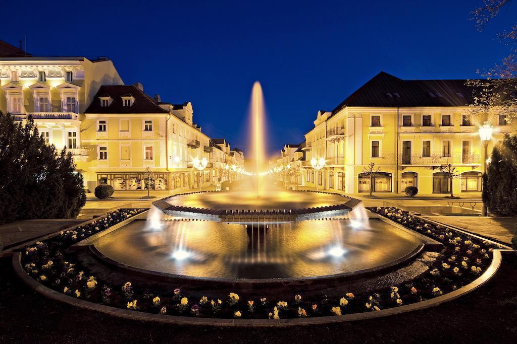 Hotel Metropol Františkovy Lázně Zewnętrze zdjęcie