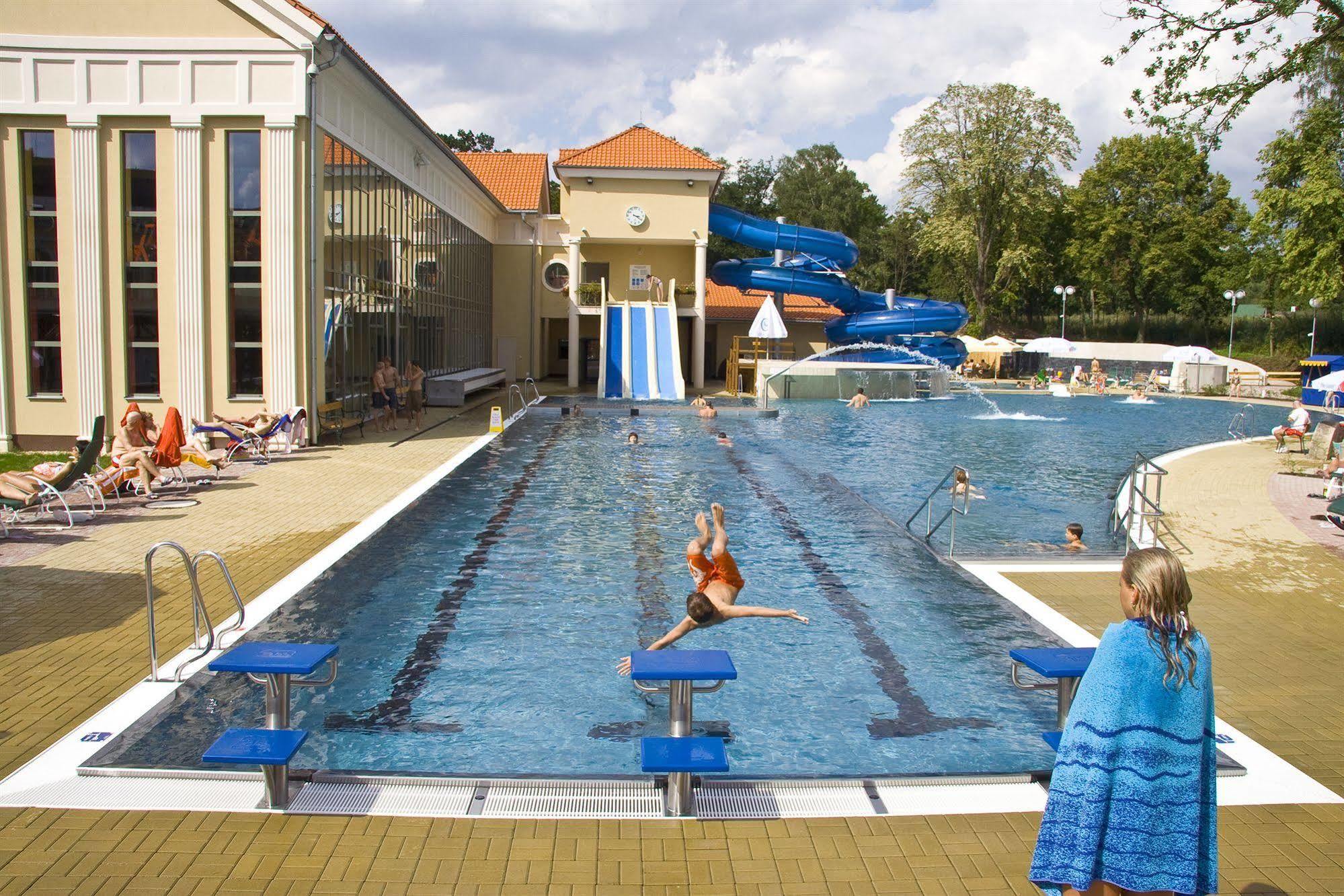 Hotel Metropol Františkovy Lázně Zewnętrze zdjęcie