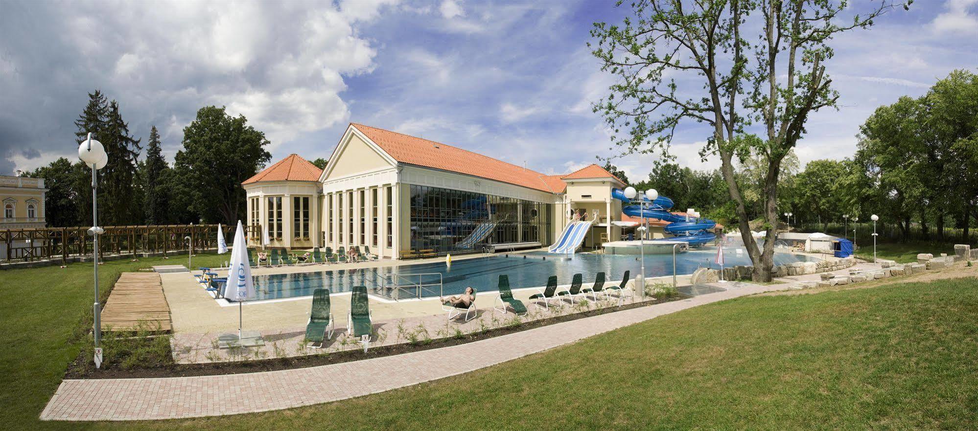 Hotel Metropol Františkovy Lázně Zewnętrze zdjęcie
